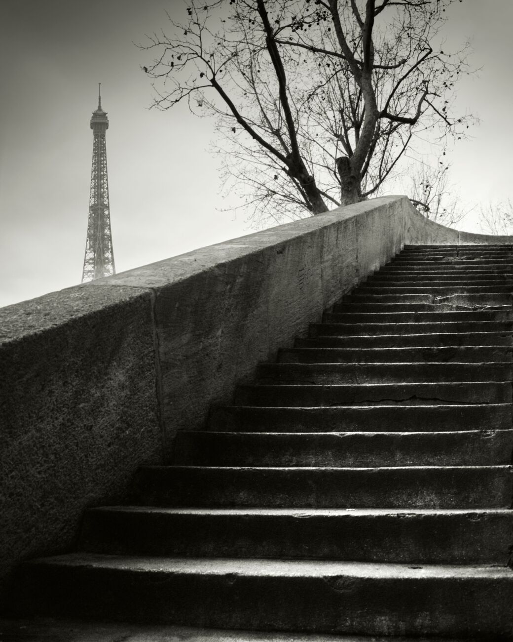 Quay Stairs, Etude 1, Port Debilly, Paris, France. Février 2023. Ref-11658 - Denis Olivier Photographie d'Art