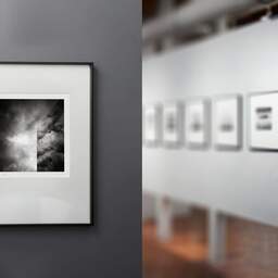 Photographie d'art et collection Denis Olivier, Escaped, Bilbao, Espagne. Avril 2007. Ref-1249 - Denis Olivier Photographie, exposition en galerie dans avec cadre noir