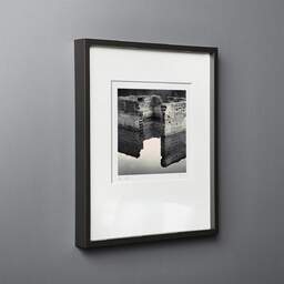 Photographie d'art et collection Denis Olivier, Lonely Walls, Pessac, France. Juin 2006. Ref-992 - Denis Olivier Photographie, cadre bois noir sur fond gris