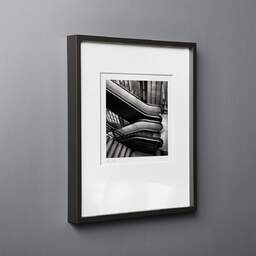 Photographie d'art et collection Denis Olivier, Orsay Museum Escalator, Paris, France. Février 2005. Ref-564 - Denis Olivier Photographie, cadre bois noir sur fond gris