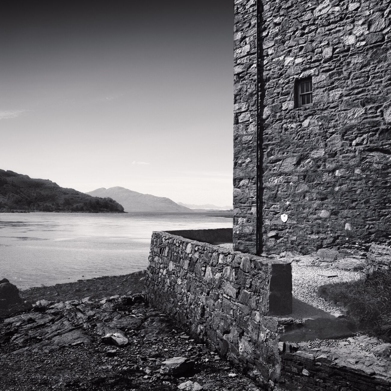 Photograph print 17.7 x 17.7 in, Eilean Donan Castle, etude 2. Ref-11581-4 - Denis Olivier Art Photography