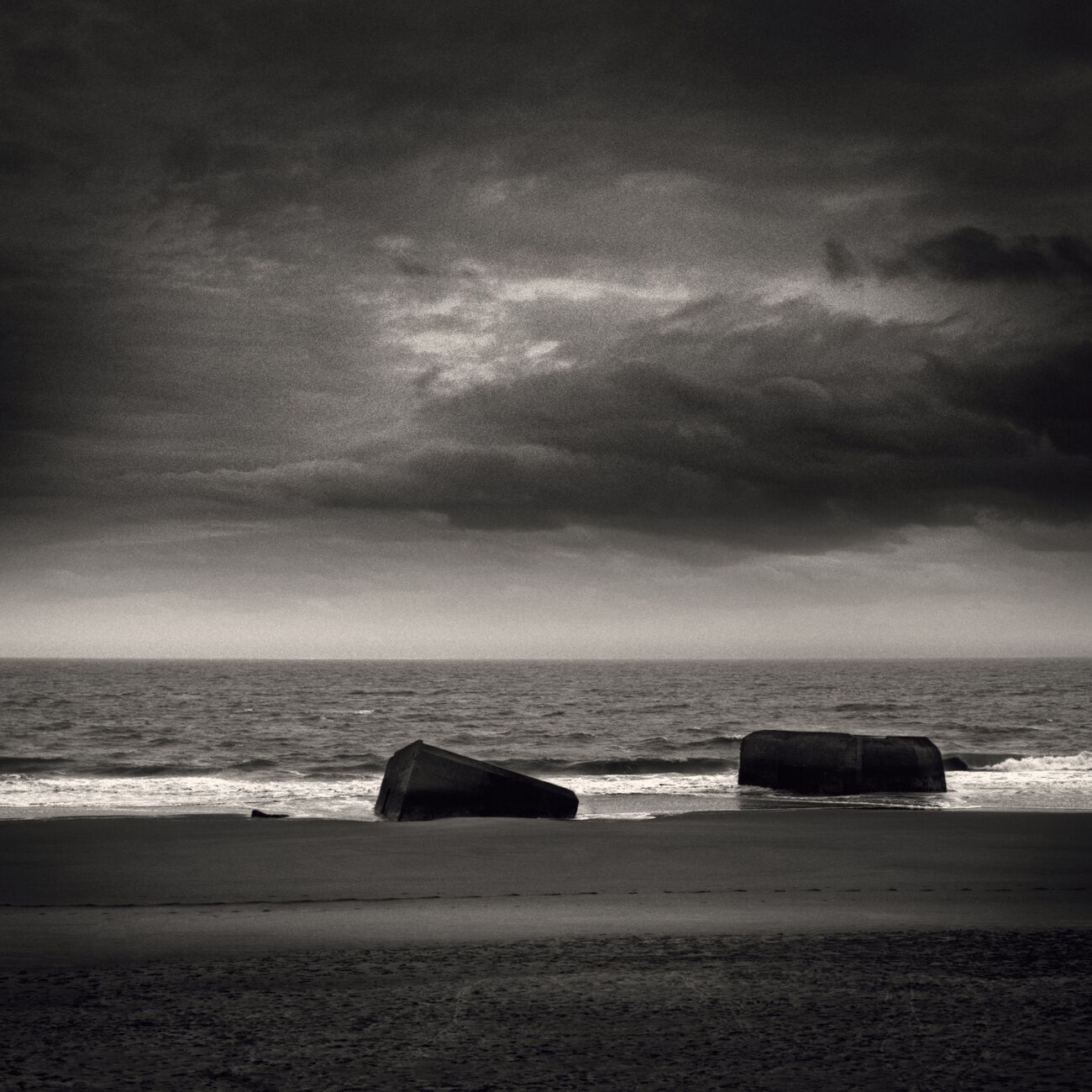 Photograph print 9.1 x 9.1 in, Grande-Côte beach. Ref-829-1 - Denis Olivier Photography