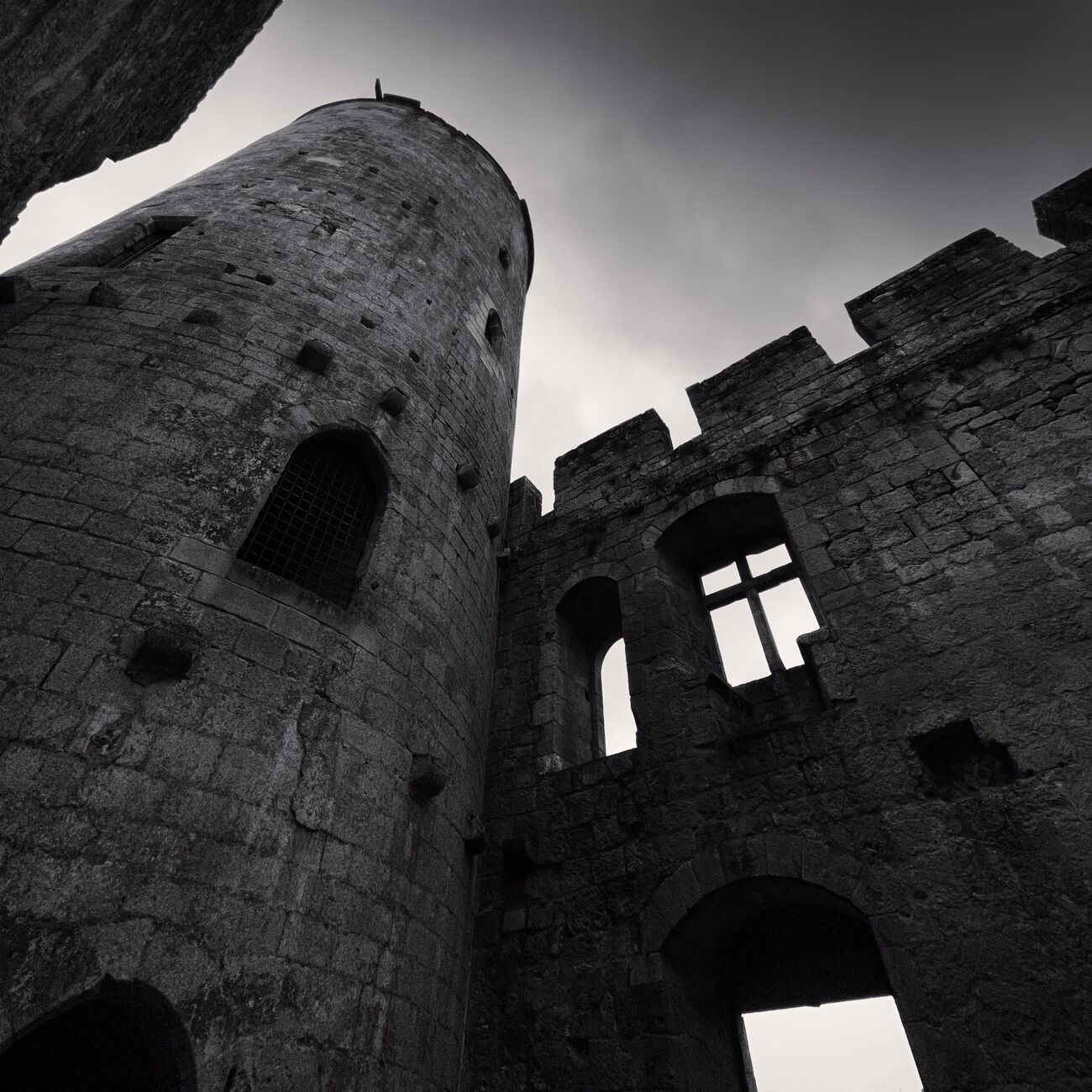 Rauzan Castle, Rauzan, France. October 2022. Ref-11589 - Denis Olivier Photography