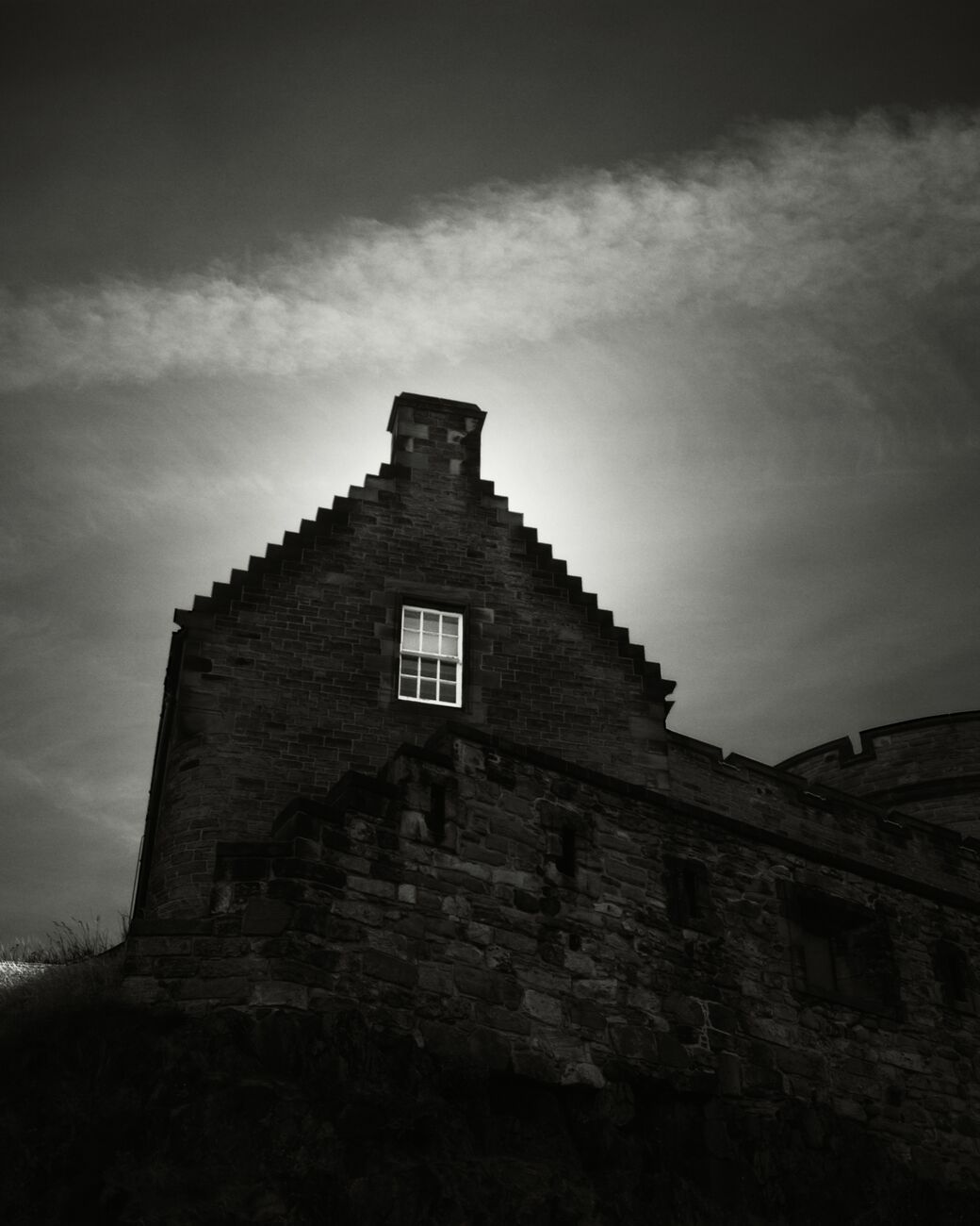 Sun Behind The Window, Edinburgh Castle, Scotland. August 2022. Ref-11647 - Denis Olivier Photography