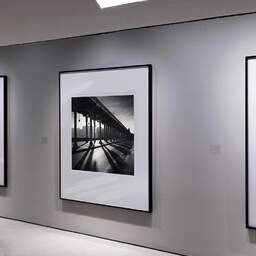 Art and collection photography Denis Olivier, Bir-Hakeim Bridge, Metro Line 6, Paris, France. February 2022. Ref-11527 - Denis Olivier Art Photography, Exhibition of a large original photographic art print in limited edition and signed