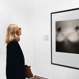 Art and collection photography Denis Olivier, Ghost Opera, Etude 23. September 2007. Ref-1105 - Denis Olivier Art Photography, A woman contemplate a large original photographic art print in limited edition and signed in a black frame