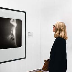 Art and collection photography Denis Olivier, Ghost Opera, Etude 26. October 2007. Ref-1108 - Denis Olivier Art Photography, A woman contemplate a large original photographic art print in limited edition and signed in a black frame