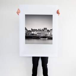 Art and collection photography Denis Olivier, Houses On The Dock, Le Croisic, France. April 2022. Ref-11557 - Denis Olivier Art Photography, Large original photographic art print in limited edition and signed tenu par un homme