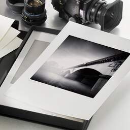 Art and collection photography Denis Olivier, Iéna Bridge, Paris, France. August 2021. Ref-11494 - Denis Olivier Photography, original photographic print in limited edition and signed, in an Hahnemühle cardboard archival portfolio box, with a Mamiya RZ67 Pro camera and lens