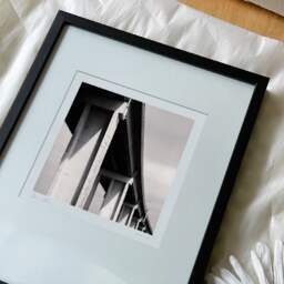 Art and collection photography Denis Olivier, Saint-Nazaire Bridge, Etude 1, Trignac, France. May 2021. Ref-11448 - Denis Olivier Photography, reception and unpacking of an original fine-art photograph in limited edition and signed in a black wooden frame