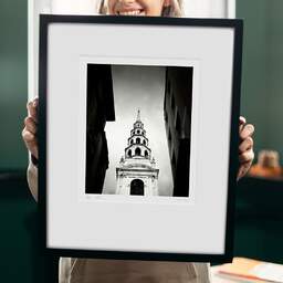 Art and collection photography Denis Olivier, St Bride's Church, London, England. August 2022. Ref-11659 - Denis Olivier Photography, original 9 x 9 inches fine-art photograph print in limited edition and signed hold by a galerist woman