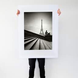 Art and collection photography Denis Olivier, Stairs And Statue, Trocadero, Paris, France. February 2022. Ref-11666 - Denis Olivier Photography, Large original photographic art print in limited edition and signed tenu par un homme