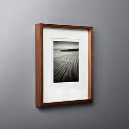 Art and collection photography Denis Olivier, Suzac Beach, Meschers-sur-Gironde, France. February 2023. Ref-11668 - Denis Olivier Photography, original fine-art photograph in limited edition and signed in dark wood frame