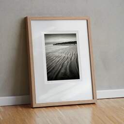 Art and collection photography Denis Olivier, Suzac Beach, Meschers-sur-Gironde, France. February 2023. Ref-11668 - Denis Olivier Art Photography, original fine-art photograph in limited edition and signed in light wood frame