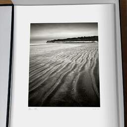 Art and collection photography Denis Olivier, Suzac Beach, Meschers-sur-Gironde, France. February 2023. Ref-11668 - Denis Olivier Photography, original photographic print in limited edition and signed, framed under cardboard mat