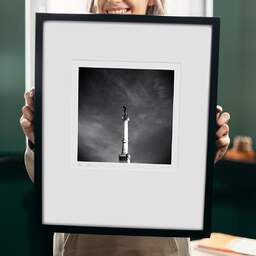 Art and collection photography Denis Olivier, The Girondists Column, Quiconces, Bordeaux, France. June 2021. Ref-11462 - Denis Olivier Photography, original 9 x 9 inches fine-art photograph print in limited edition and signed hold by a galerist woman